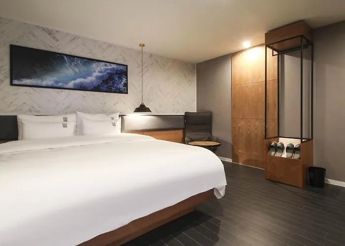 Gray 191 Hotel Busan